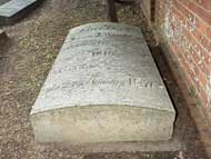 James Rhynboudの墓