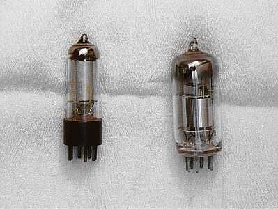 サブミニチュア管15Mと電池管1U5