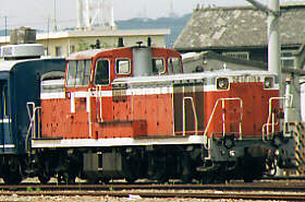 和歌山電車区新在家派出所でのDE10−1158